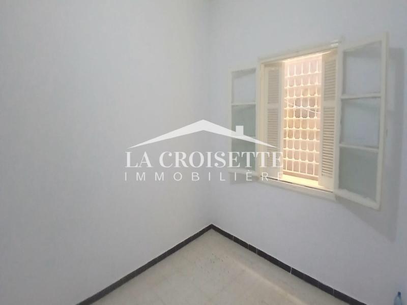 Villa plain-pied S+3 à La Soukra